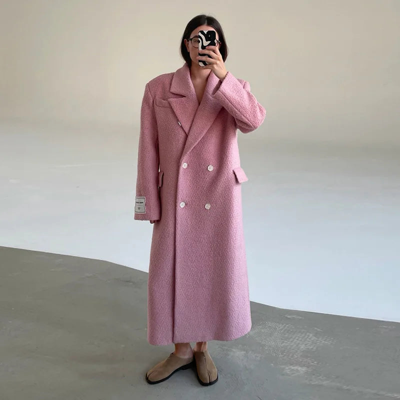 Casaco oversized de mulher com lapela e abotoamento duplo – estilo vintage para outono/inverno