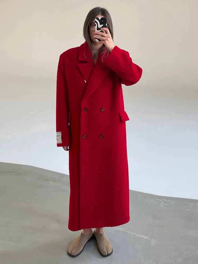 Casaco oversized de mulher com lapela e abotoamento duplo – estilo vintage para outono/inverno